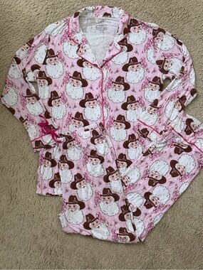 Womens Pink Cowboy Santa Pajama Set